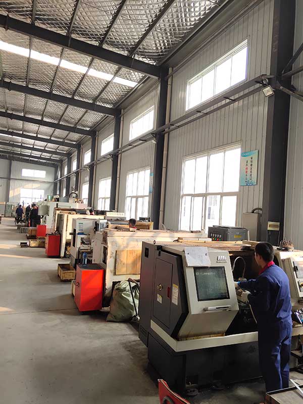 濟南九旭機聚脲噴涂機配件數(shù)控制造中心