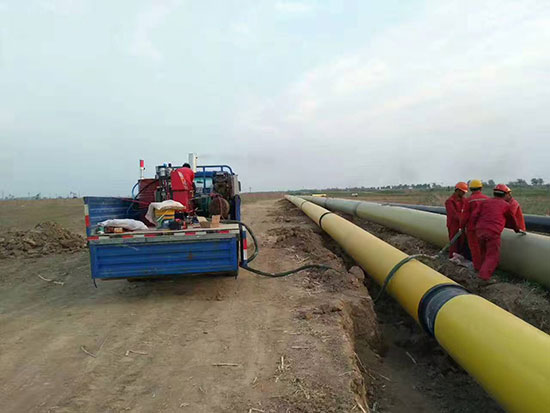 聚氨酯補(bǔ)口機(jī) 管道現(xiàn)場(chǎng)接頭補(bǔ)口機(jī)Q2600