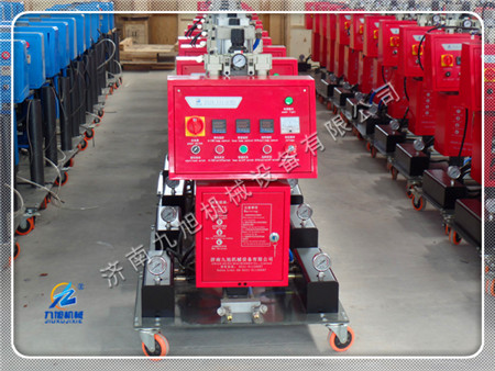 聚氨酯噴涂設(shè)備，聚氨酯料的發(fā)展行情